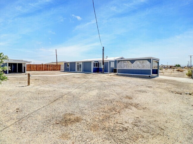 Building Photo - 2206 Ocean Side Ave