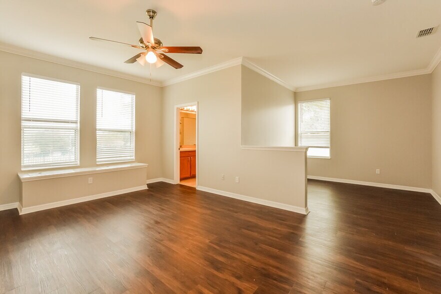 Building Photo - 3067 Zander Dr