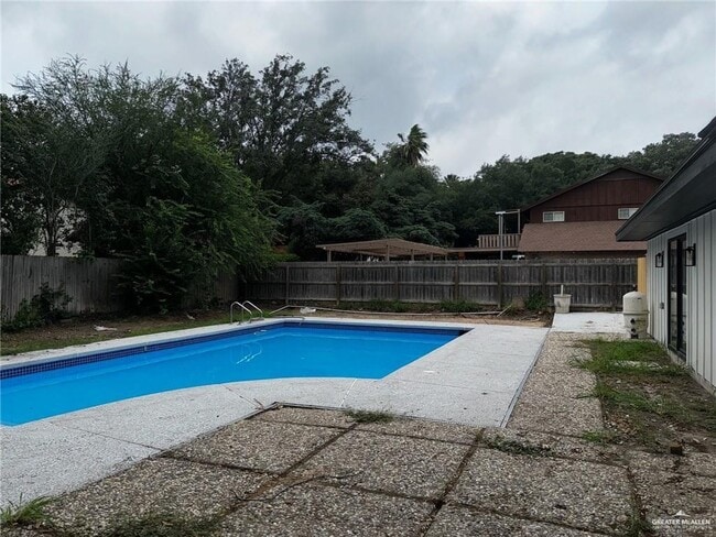 Building Photo - 24 Susan Dr