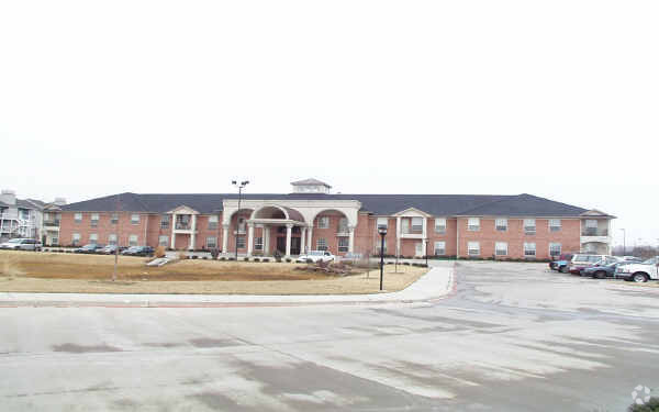Building Photo - Emerson at Rosemeade Park