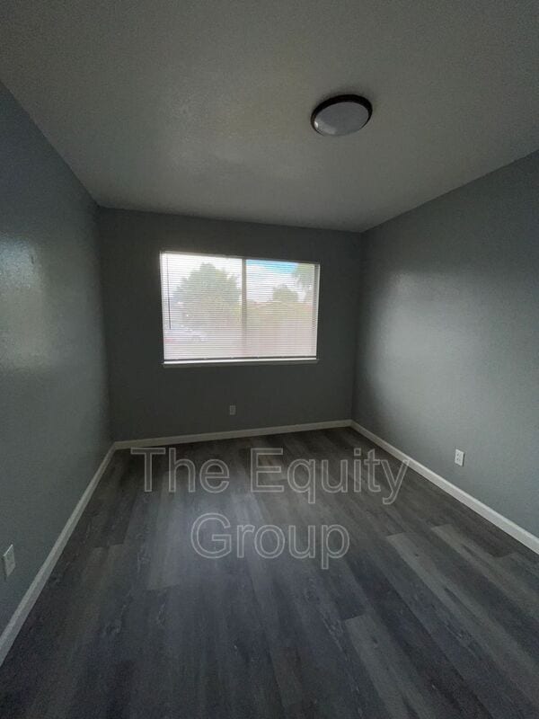 Building Photo - 3427 S Woodland St