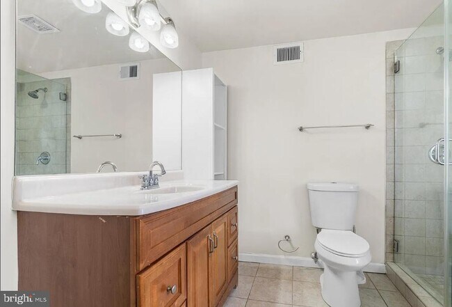 Building Photo - 1401 Druid Hill Ave