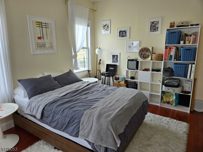 Building Photo - 70 Overlook Ave