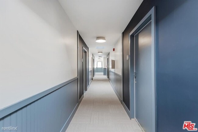 Building Photo - 2 br, 2 bath House - 1546 S Bundy Dr Apt 202