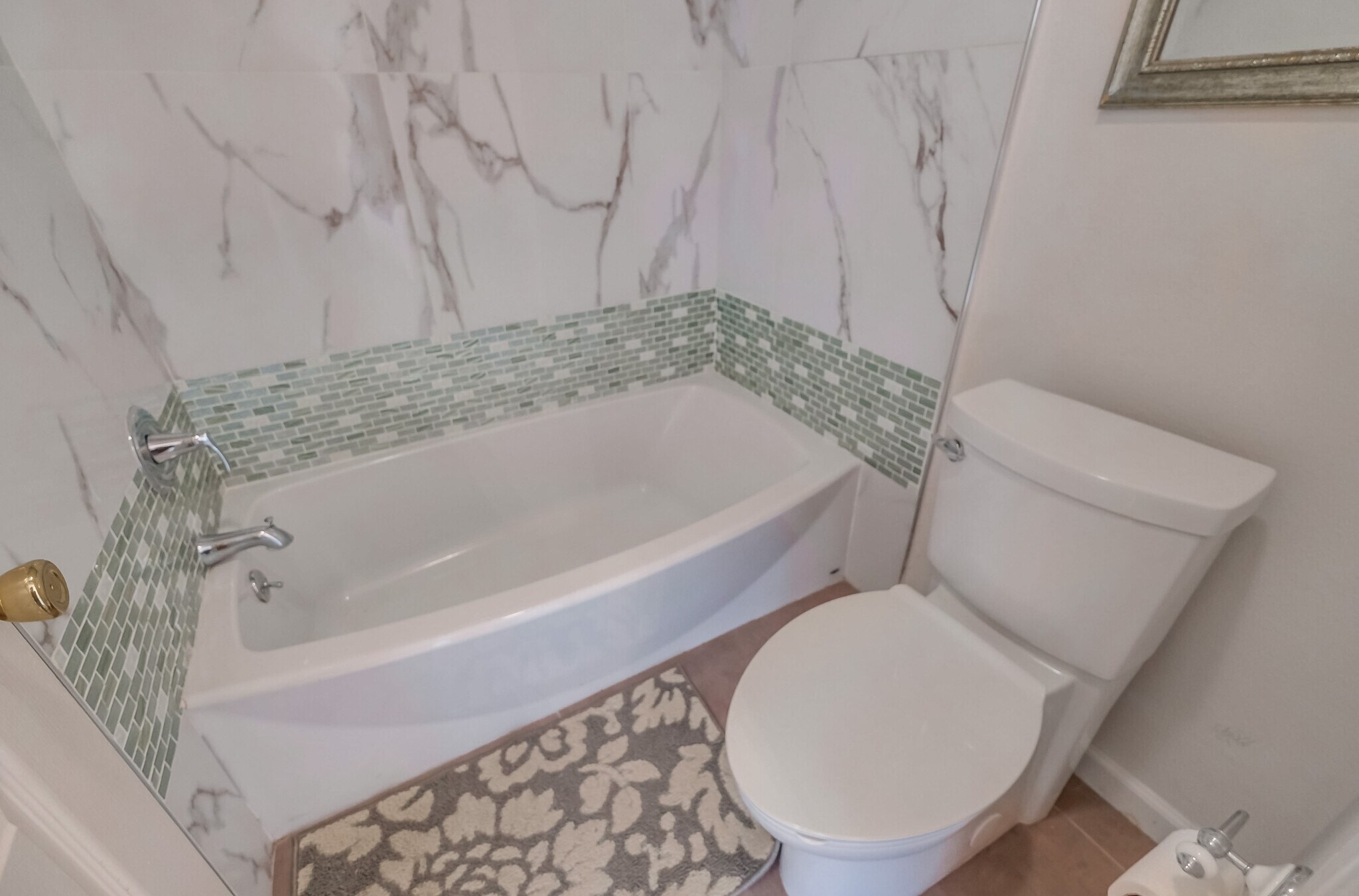 Building Photo - 2308 Schader Dr