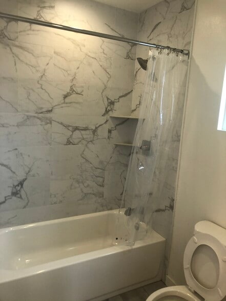 Building Photo - 4857 Haskell Ave