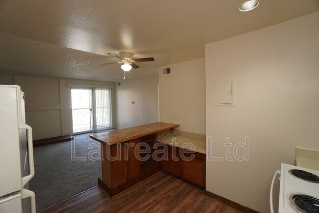 Building Photo - 4899 S Dudley St