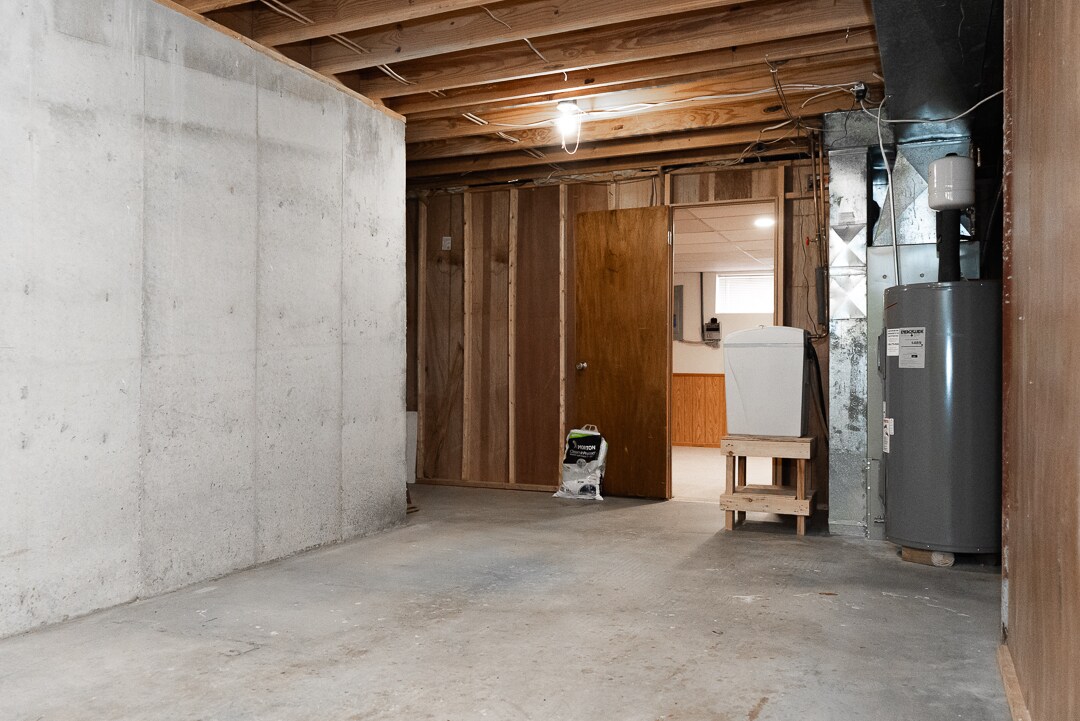 Building Photo - 4586 Debbie Ln