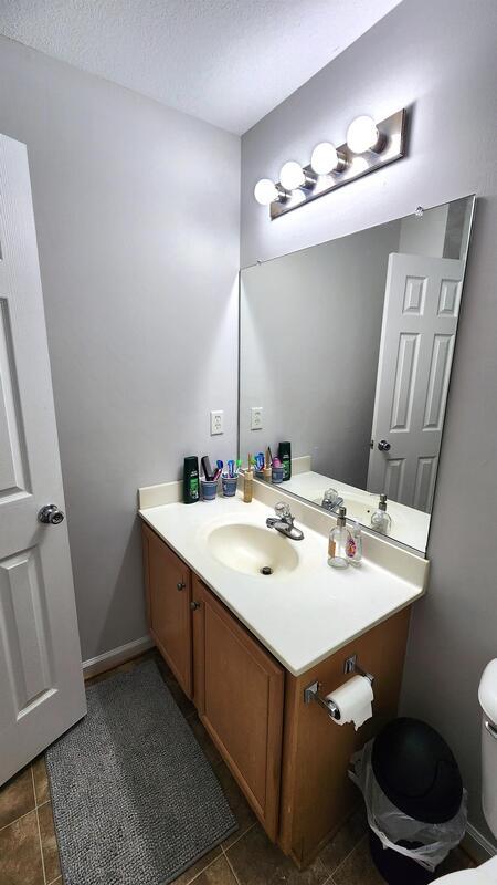 Building Photo - 440 Garcia Dr