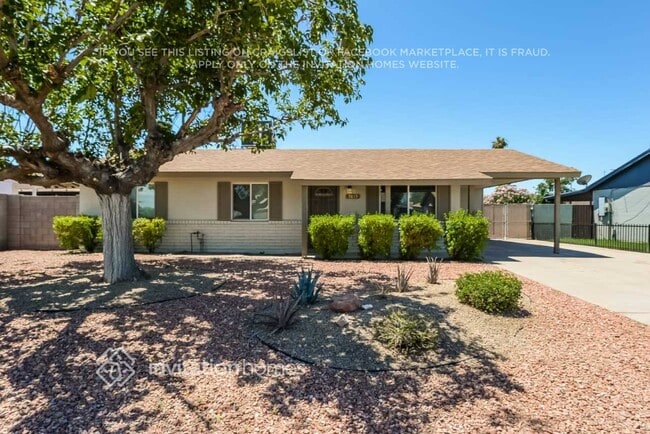 Primary Photo - 3819 W Columbine Dr