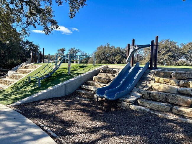 Building Photo - 4-bed, 2-bath gem in Hidden Trails- Bulverde TX- 4/2/2-6013 Companion Loop