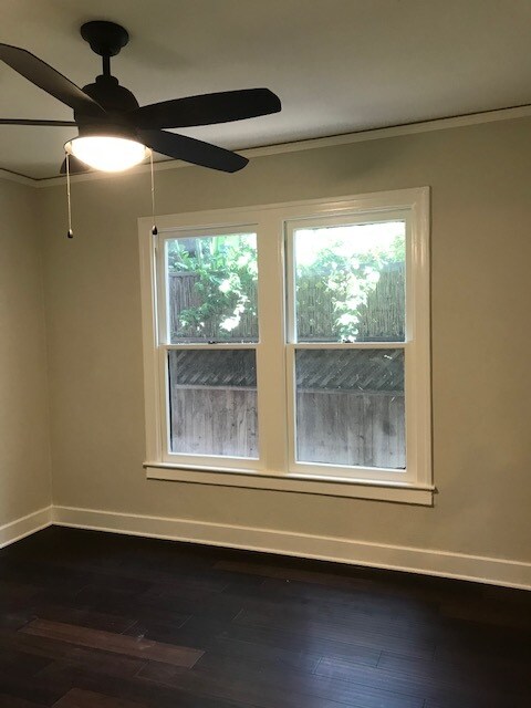 Building Photo - 1758 Garfield Pl