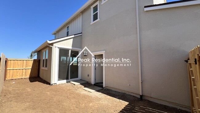 Building Photo - New Elk Grove 3bd/2.5ba Home near Big Horn...