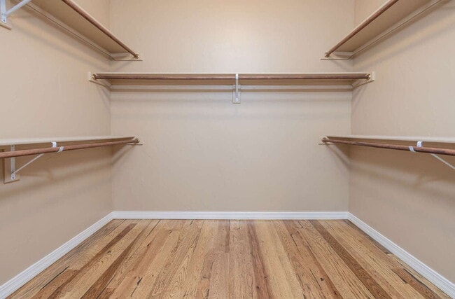 Building Photo - Stunning 3-Bed, 3-Bath Retreat with dedica...
