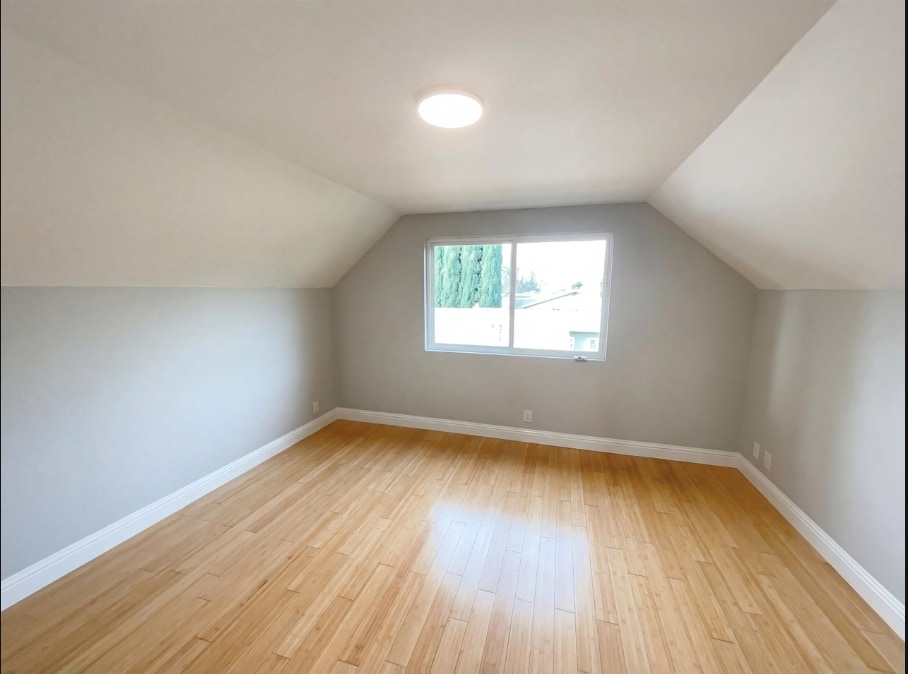 Building Photo - 400 Santa Maria Dr