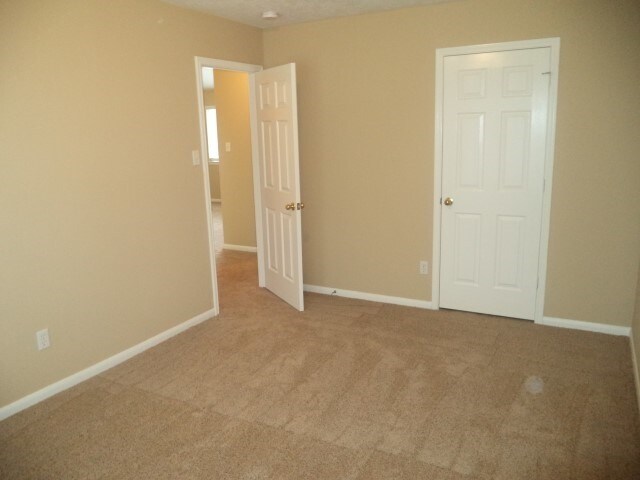 Building Photo - 19402 Misty Cove Dr