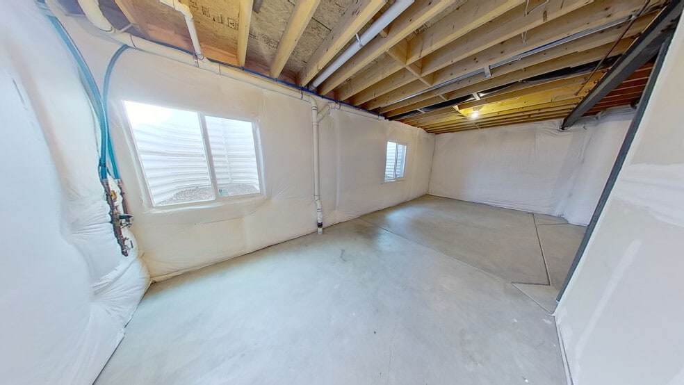 Building Photo - 523 S Vance St
