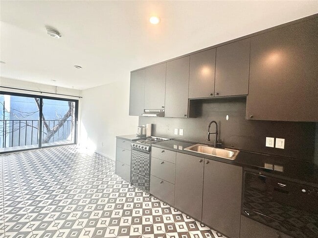 Building Photo - 201 Academy Dr