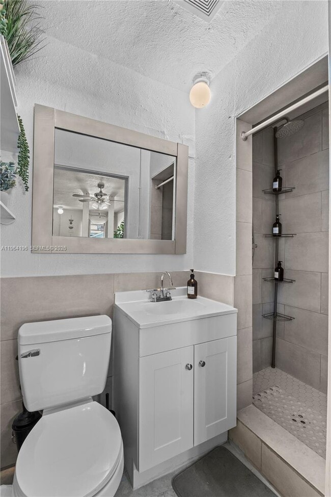 Building Photo - 12101 Everglades St