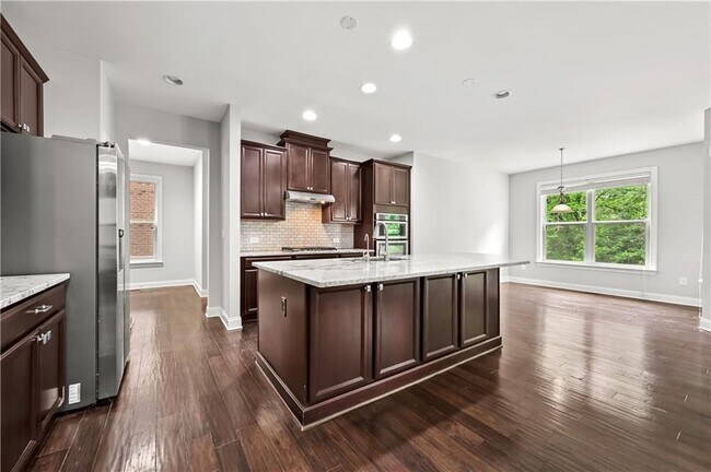 Building Photo - 9965 Cameron Parc Cir
