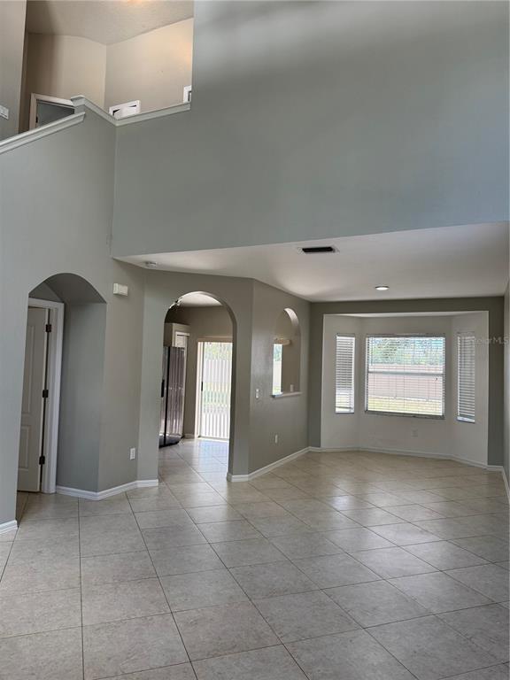 Building Photo - 18006 Birdwater Dr