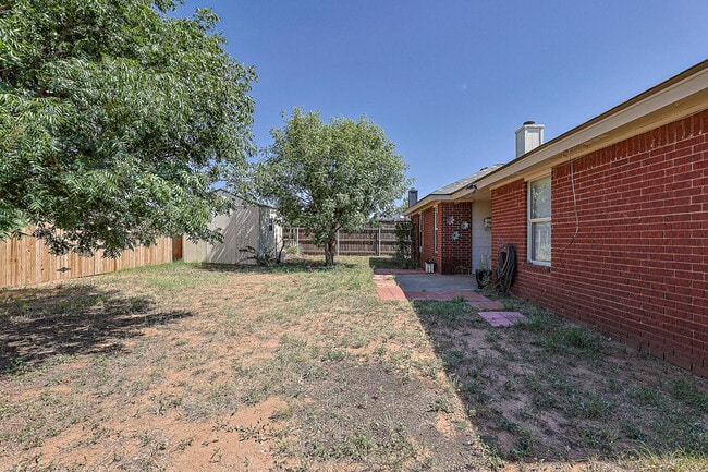 Building Photo - 9708 Aberdeen Ave
