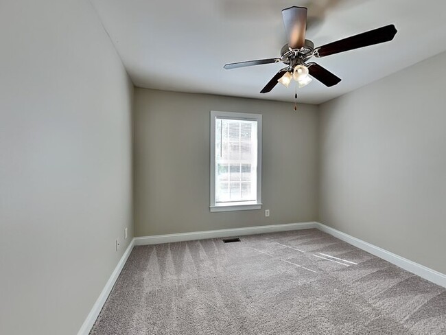 Building Photo - 224 Farrington Dr