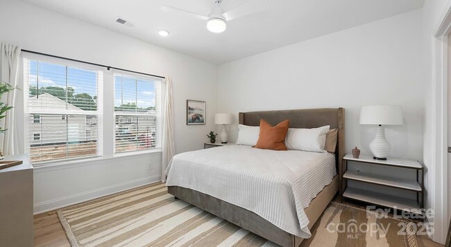 Building Photo - 9100 Bluedale Rd