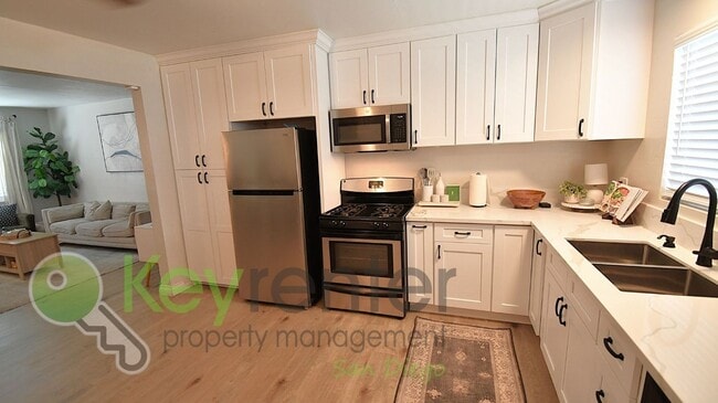 Building Photo - Traditional Duplex in Lemon Grove | Minutes from CA-94 FWY Acces