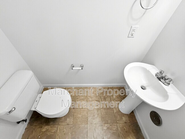 Building Photo - 52 Cardinal Creek Dr