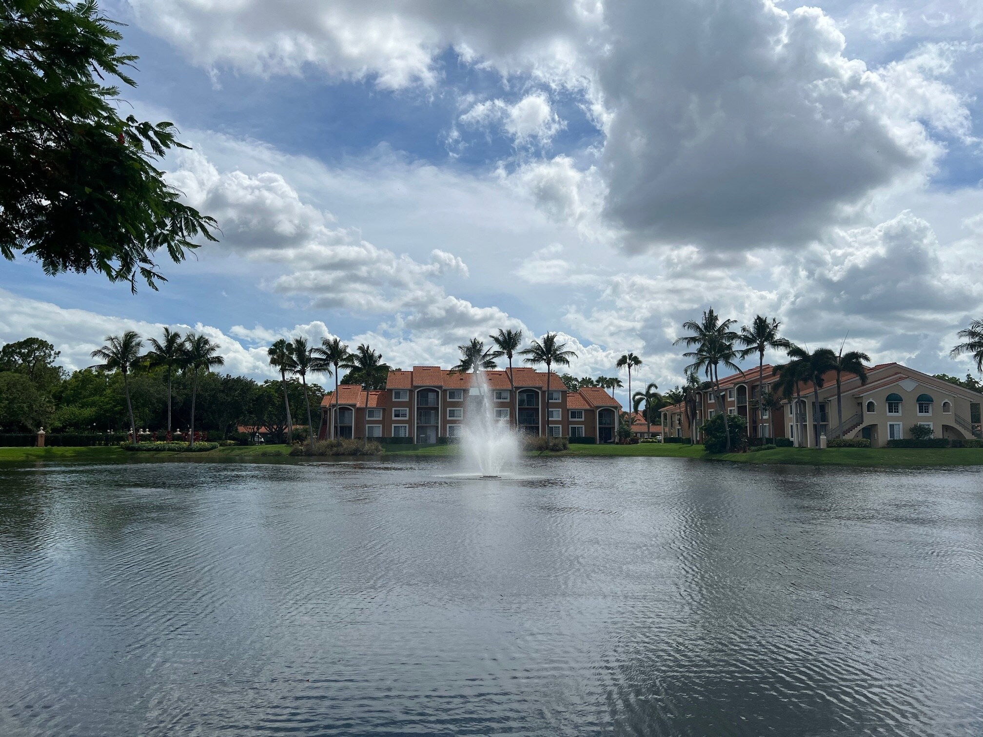 Building Photo - 1265 Wildwood Lakes Blvd