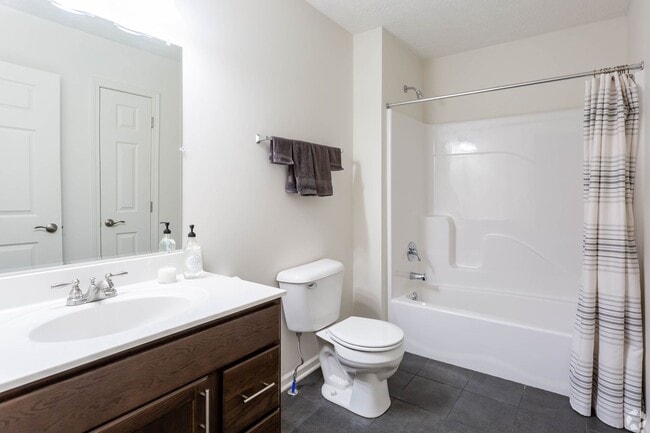 Building Photo - 356 Gourin Way