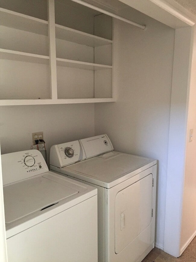 Building Photo - 6835 Trigo Rd