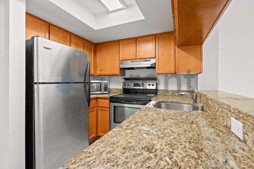 Building Photo - 12036 100th Ave NE