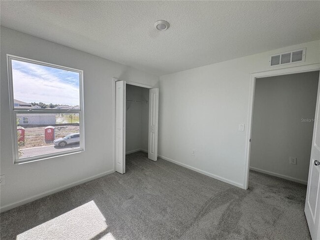 Building Photo - 2167 Chris Dr