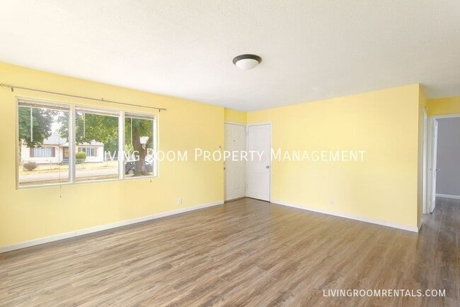 Building Photo - 4819 NE 86th-