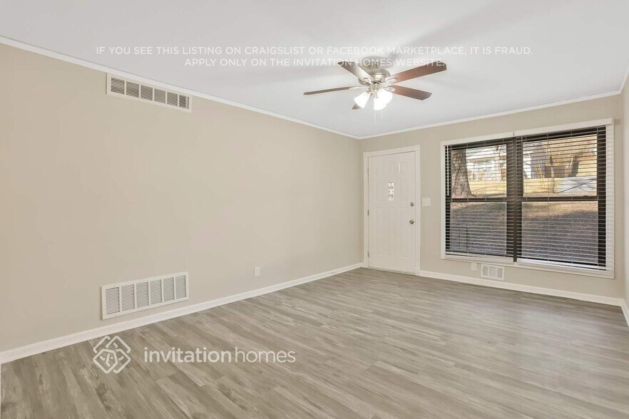 Building Photo - 2610 Harmony Way