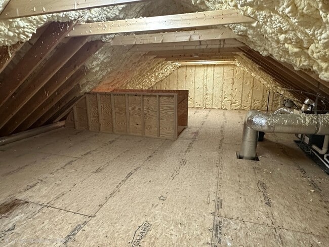 Building Photo - 53 Old Mystic St