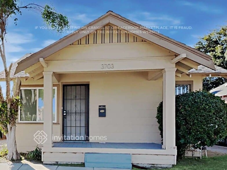 Primary Photo - 3703 S Gramercy Pl