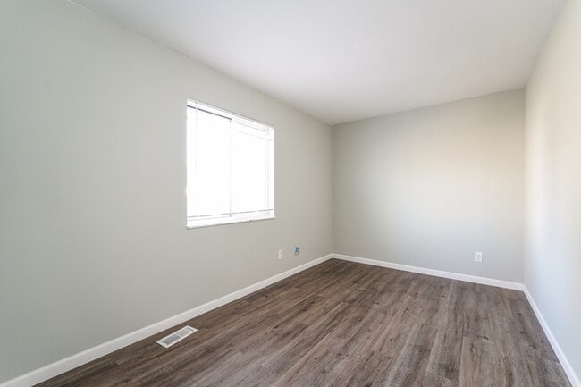 Building Photo - 2996 Perinton Pl