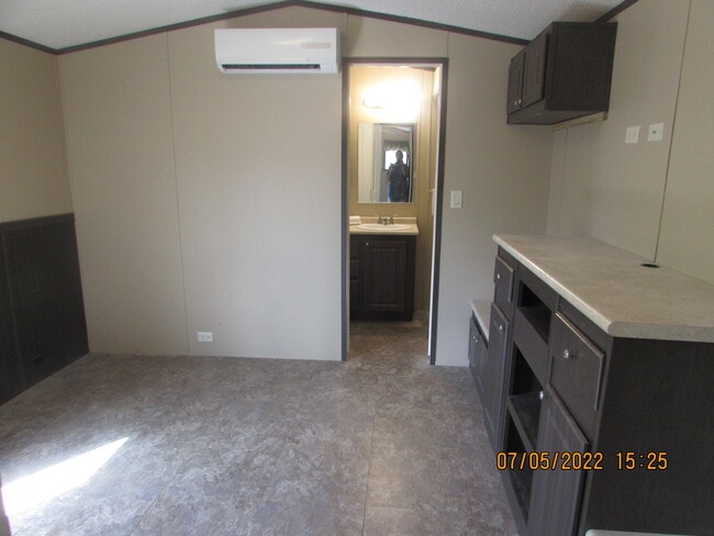 Building Photo - 111 Cherylton Dr