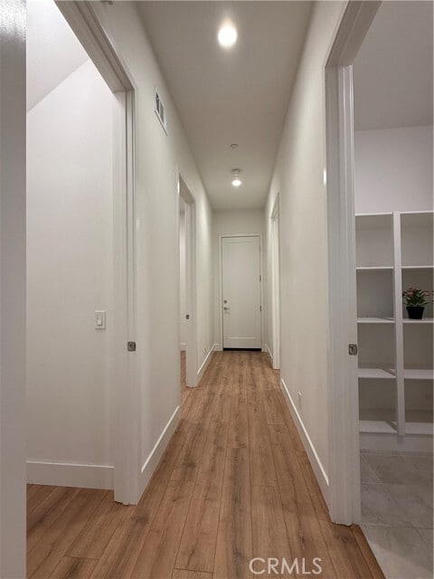 Building Photo - 273 Novel