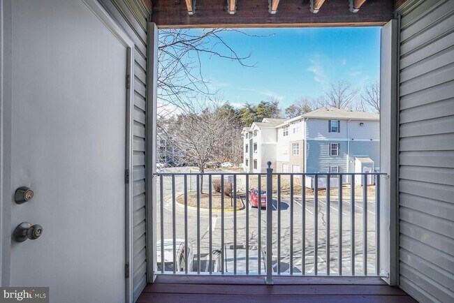 Building Photo - 505 Garrison Woods Dr
