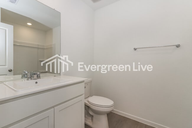 Building Photo - 19747 US-59