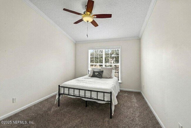 Building Photo - 75 Jardin De Mer Pl