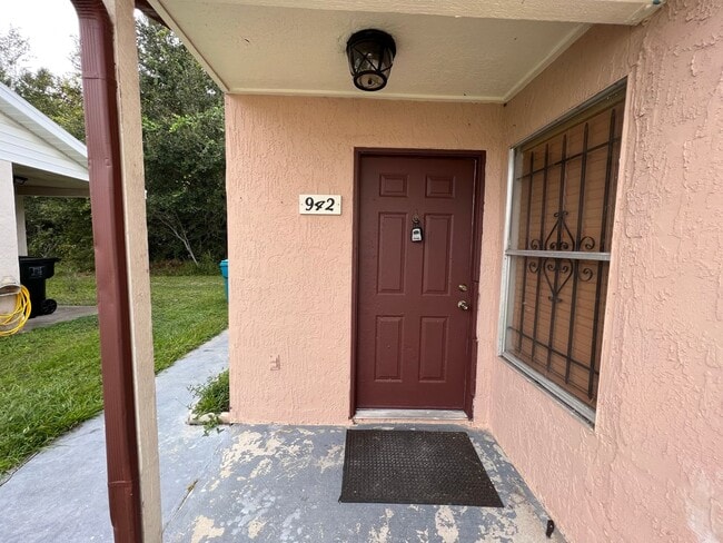 Building Photo - The perfect home waiting for you!