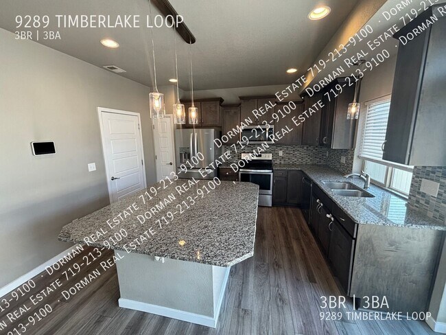 Building Photo - 9289 Timberlake Loop