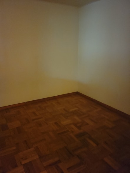 Building Photo - 3920 N 6th St