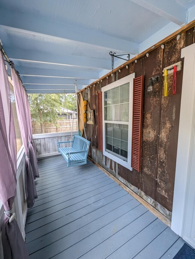Building Photo - 3348 Lowery Dr