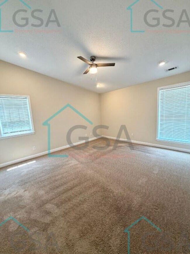 Building Photo - 225 Laurel Trace Cir